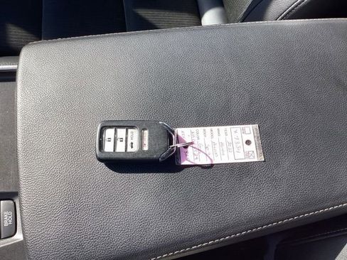 Used 2022 Honda Accord Sport image 25