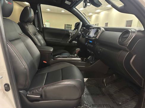 Certified 2023 Toyota Tacoma TRD Pro AWD/4WD image 27