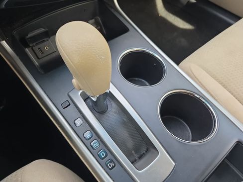 Used 2015 Nissan Altima 2.5 SV FWD image 29
