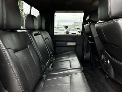 Used 2016 Ford F250 Lariat w/ Lariat Interior Package AWD/4WD image 35