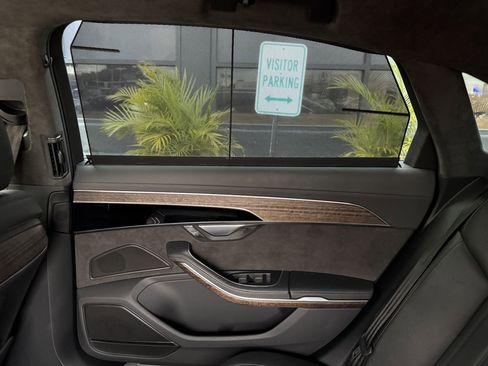 Used 2019 Audi A8 L 3.0T w/ Luxury Package image 17