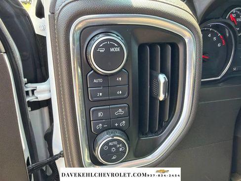Used 2021 Chevrolet Silverado 1500 LTZ w/ LTZ Premium Package AWD/4WD image 15