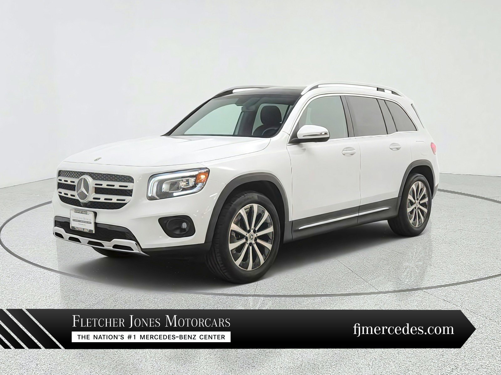 Used 2022 Mercedes-Benz GLB 250 image 1