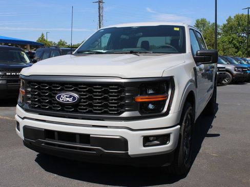 New 2026 Ford F150 STX w/ Equipment Group 200A RWD image 17