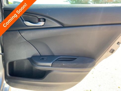 Used 2018 Honda Civic EX image 32