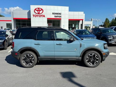 Used 2021 Ford Bronco Sport Outer Banks AWD/4WD image 9
