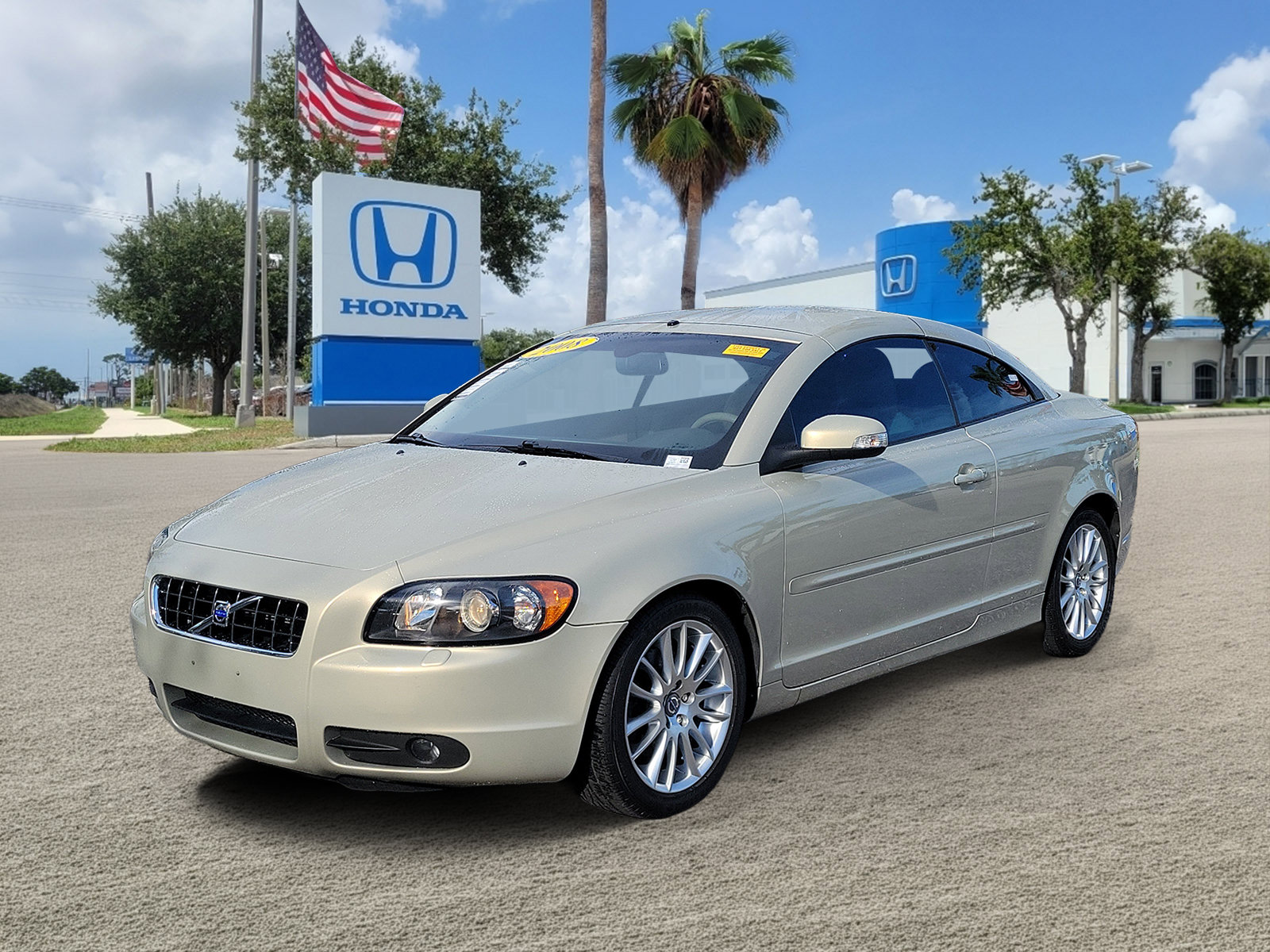 Used 2008 Volvo C70 T5 FWD image 4
