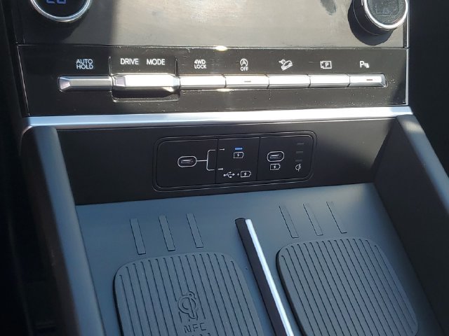 Certified 2024 Hyundai Santa Fe SEL AWD/4WD image 31