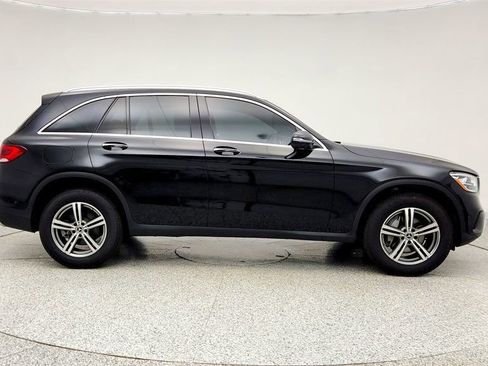 Used 2022 Mercedes-Benz GLC 300 image 4