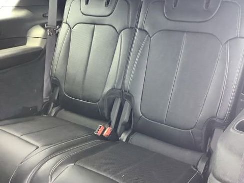 Used 2023 Jeep Grand Cherokee L Overland AWD/4WD image 24