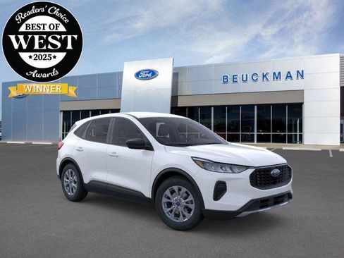 Used 2026 Ford Escape Active w/ Cold Weather Package image 1