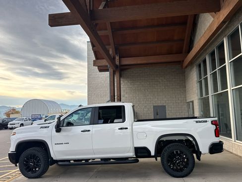 New 2026 Chevrolet Silverado 3500 LT w/ Trail Boss Package image 2
