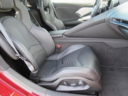 Used 2020 Chevrolet Corvette 3LT 2dr Car w/ 3LT Preferred Equipment Group image 13