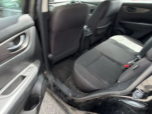 Used 2020 Nissan Rogue Sport S FWD image 23