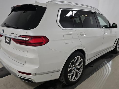 Used 2019 BMW X7 xDrive40i w/ Premium Package AWD/4WD image 3