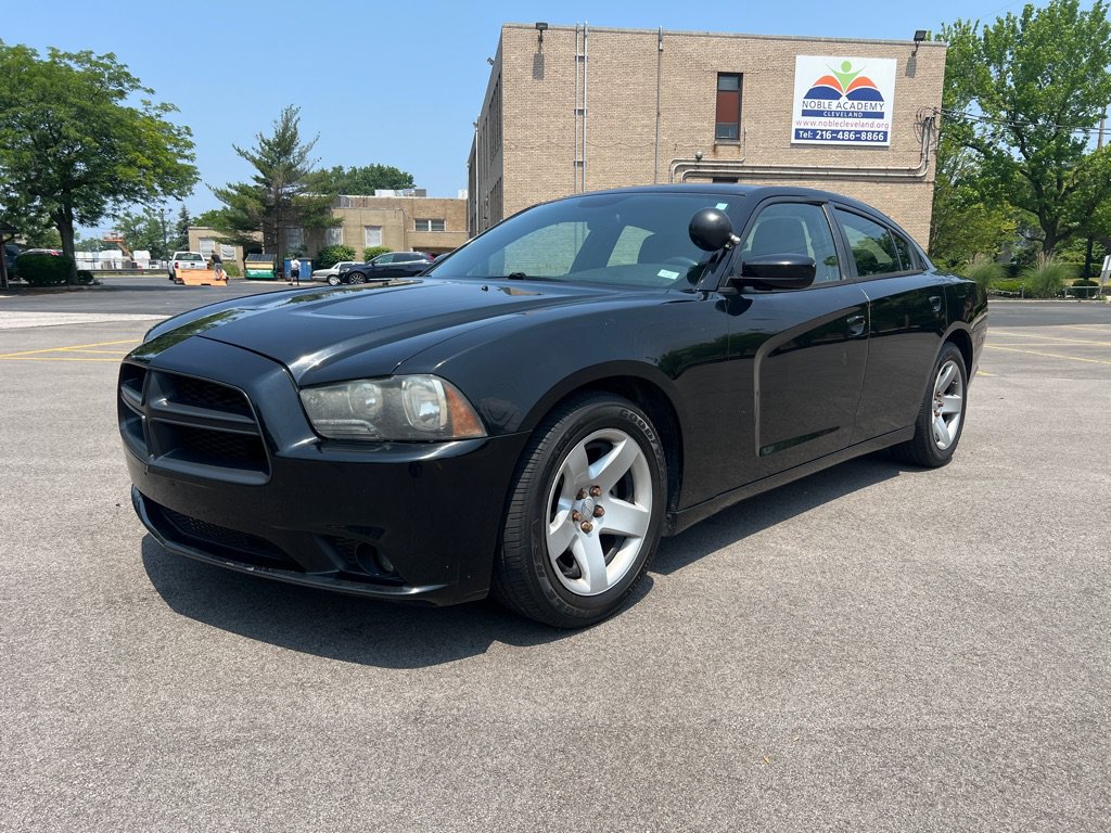 Used 2013 Dodge Charger Police RWD image 3