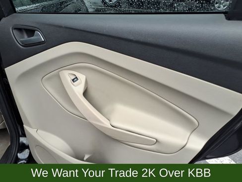 Used 2016 Ford Escape SE image 27