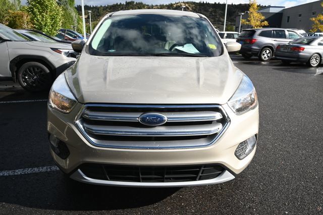 Used 2017 Ford Escape SE AWD/4WD image 8