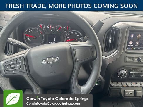 Used 2024 Chevrolet Silverado 1500 Custom Trail Boss w/ LPO, Dark Essentials Package AWD/4WD image 13