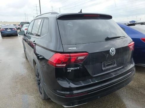 Used 2021 Volkswagen Tiguan SE R-Line FWD image 3