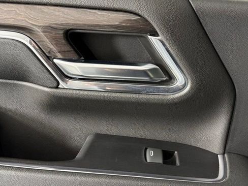 Used 2024 Chevrolet Silverado 2500 LTZ w/ LTZ Convenience Package image 23