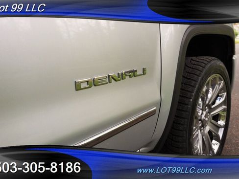 Used 2018 GMC Sierra 1500 Denali w/ Denali Ultimate Package AWD/4WD image 35