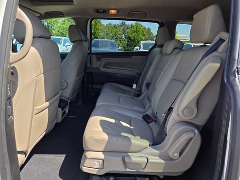 Used 2022 Honda Odyssey EX-L image 13