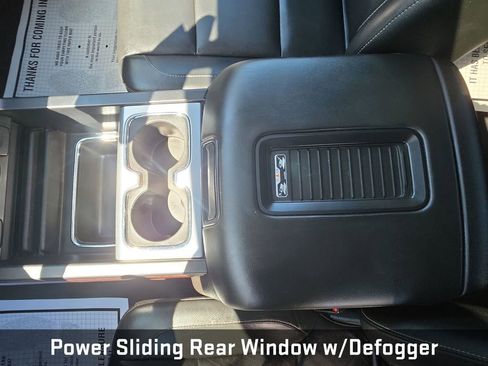 Used 2018 GMC Sierra 1500 SLT w/ SLT Preferred Package AWD/4WD image 28