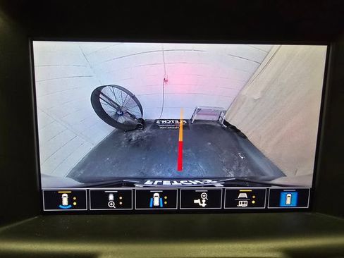 Used 2024 GMC Terrain AT4 w/ Infotainment Package II AWD/4WD image 24