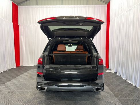 Used 2019 BMW X7 xDrive40i w/ Premium Package AWD/4WD image 9