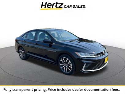 Used 2025 Volkswagen Jetta SE