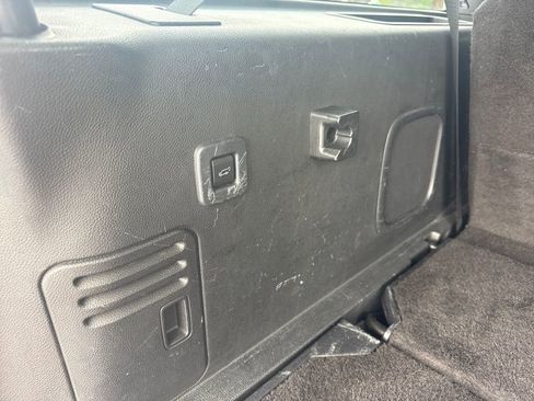 Used 2016 Ford Expedition Max Limited AWD/4WD image 16