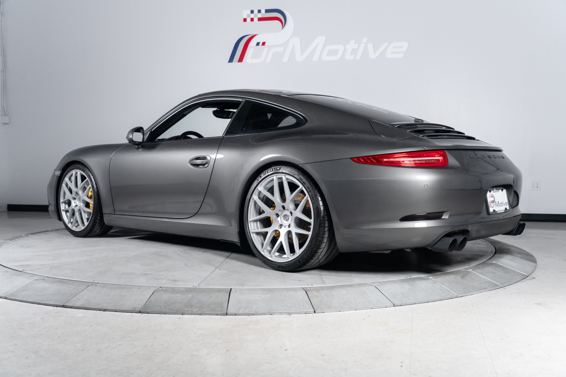 Used 2012 Porsche 911 Carrera RWD image 5