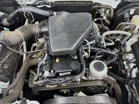 Used 2021 Toyota Tacoma SR RWD image 34