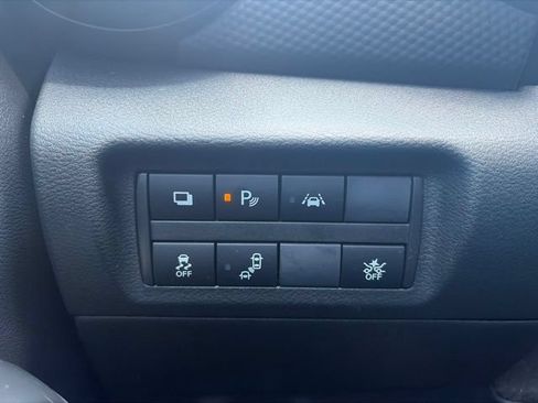 Used 2025 Nissan Kicks Play S FWD image 23