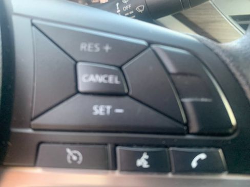 Used 2025 Nissan Altima 2.5 SV FWD image 17