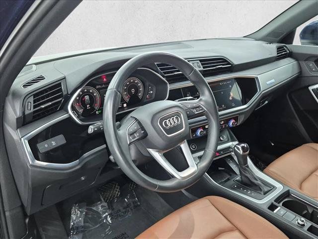 Used 2024 Audi Q3 2.0T Premium Plus AWD/4WD image 10