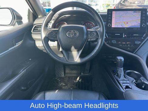 Used 2022 Toyota Camry XSE w/ Navigation Package image 17