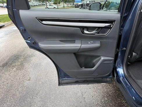 Used 2024 Honda CR-V EX-L image 32