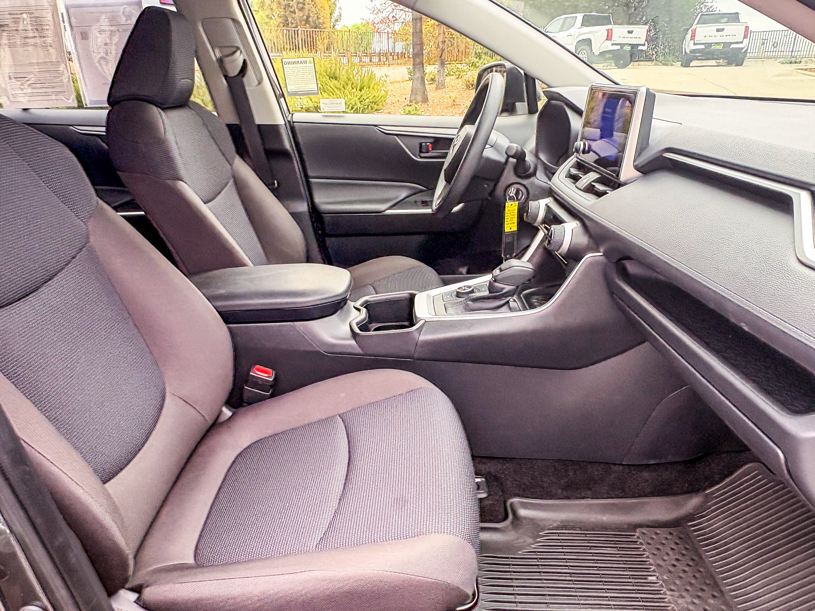Certified 2025 Toyota RAV4 LE AWD/4WD image 16