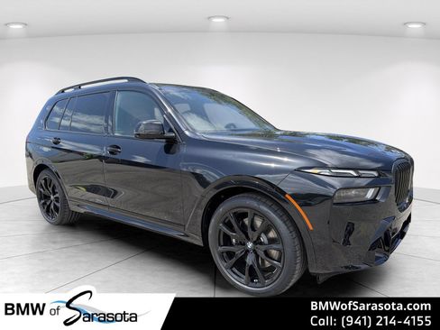 New 2027 BMW X7 xDrive40i w/ M Sport Package AWD/4WD image 1