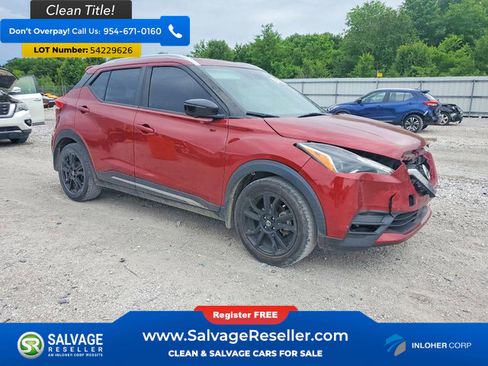 Used 2020 Nissan Kicks SR w/ SR Premium Package FWD image 5