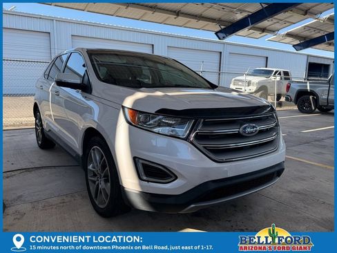 Used 2017 Ford Edge Titanium w/ Equipment Group 301A FWD image 5