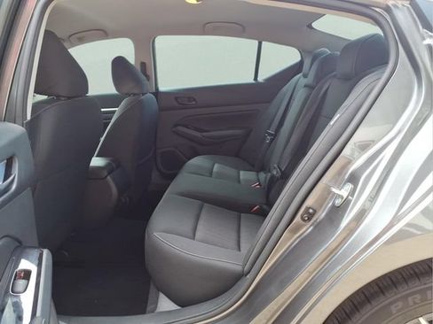 Used 2023 Nissan Altima 2.5 SV FWD image 22