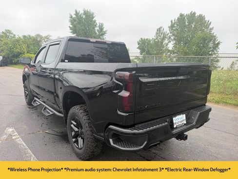 Used 2021 Chevrolet Silverado 1500 LT Trail Boss w/ Convenience Package II AWD/4WD image 11