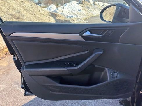 Used 2024 Volkswagen Jetta S image 13