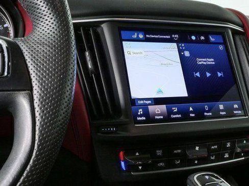 Certified 2023 Maserati Levante GT AWD/4WD image 13