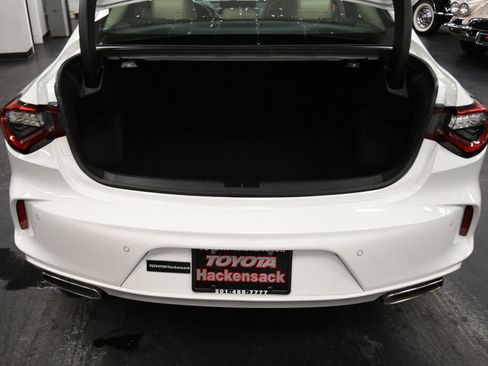 Used 2024 Acura TLX w/ Technology Package image 22