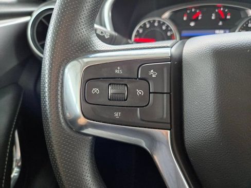 Used 2025 Chevrolet Blazer LT FWD image 20