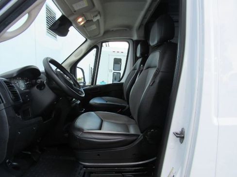 Used 2023 RAM ProMaster 2500 image 17